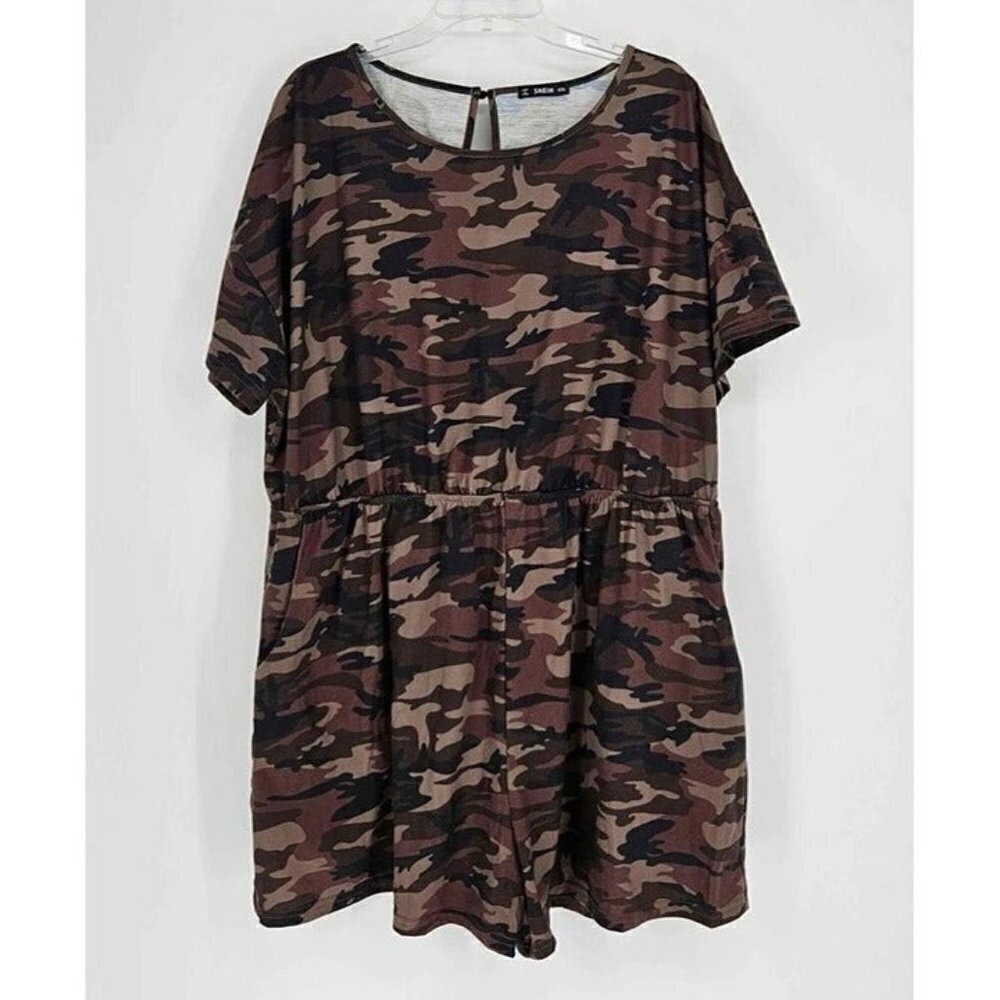 Shein Womens Short Sleeve Elastic Waist Camo Stretch Romper w/Pockets Si…
